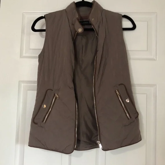 Zara Quilted Vest - Picture 7 of 7